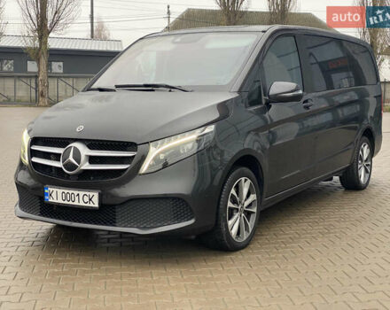 Сірий Мерседес В-Клас, об'ємом двигуна 1.95 л та пробігом 66 тис. км за 64999 $, фото 3 на Automoto.ua