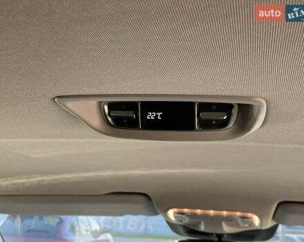 Сірий Мерседес В-Клас, об'ємом двигуна 1.95 л та пробігом 66 тис. км за 64999 $, фото 41 на Automoto.ua