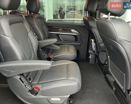 Серый Мерседес В-Класс, объемом двигателя 2.14 л и пробегом 26 тыс. км за 96000 $, фото 32 на Automoto.ua