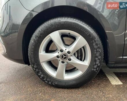 Серый Мерседес В-Класс, объемом двигателя 2.14 л и пробегом 26 тыс. км за 96000 $, фото 2 на Automoto.ua