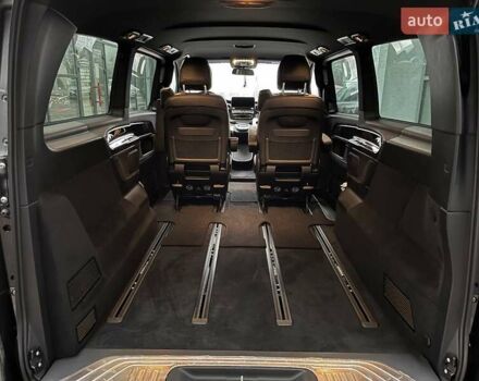 Серый Мерседес В-Класс, объемом двигателя 2.14 л и пробегом 26 тыс. км за 96000 $, фото 37 на Automoto.ua