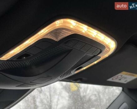 Серый Мерседес В-Класс, объемом двигателя 2.14 л и пробегом 26 тыс. км за 96000 $, фото 27 на Automoto.ua