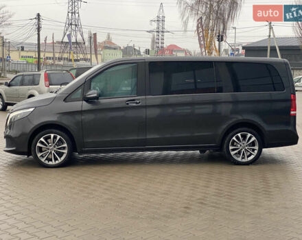 Сірий Мерседес В-Клас, об'ємом двигуна 1.95 л та пробігом 66 тис. км за 64999 $, фото 4 на Automoto.ua