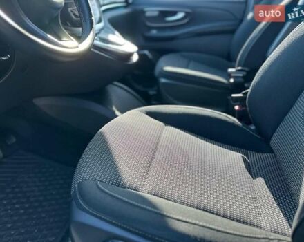 Серый Мерседес В-Класс, объемом двигателя 2.14 л и пробегом 27 тыс. км за 82500 $, фото 14 на Automoto.ua