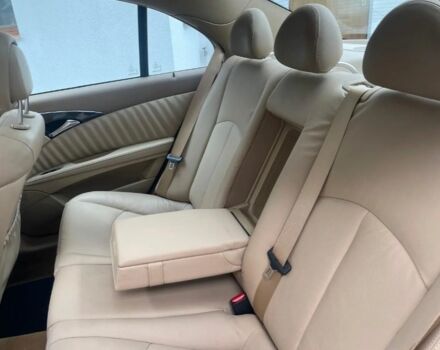 Серый Мерседес В-Класс, объемом двигателя 0 л и пробегом 231 тыс. км за 2300 $, фото 9 на Automoto.ua