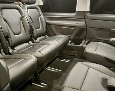 Сірий Мерседес В-Клас, об'ємом двигуна 2.1 л та пробігом 220 тис. км за 36900 $, фото 4 на Automoto.ua