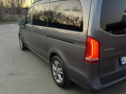 Серый Мерседес В-Класс, объемом двигателя 2.2 л и пробегом 241 тыс. км за 49000 $, фото 1 на Automoto.ua