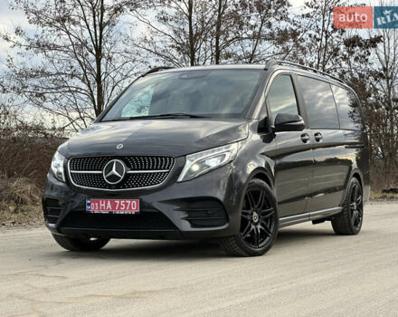 Сірий Мерседес В-Клас, об'ємом двигуна 2.14 л та пробігом 95 тис. км за 64500 $, фото 1 на Automoto.ua