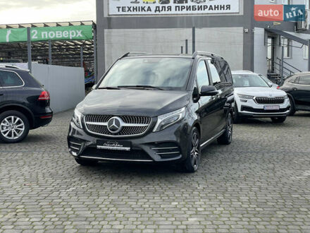 Сірий Мерседес В-Клас, об'ємом двигуна 2 л та пробігом 130 тис. км за 64500 $, фото 1 на Automoto.ua