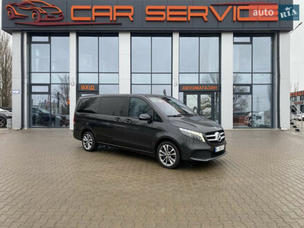 Сірий Мерседес В-Клас, об'ємом двигуна 1.95 л та пробігом 66 тис. км за 64999 $, фото 1 на Automoto.ua