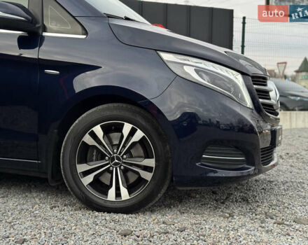 Синий Мерседес В-Класс, объемом двигателя 2.2 л и пробегом 317 тыс. км за 34990 $, фото 4 на Automoto.ua