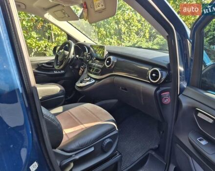 Синий Мерседес В-Класс, объемом двигателя 2.1 л и пробегом 356 тыс. км за 28000 $, фото 4 на Automoto.ua