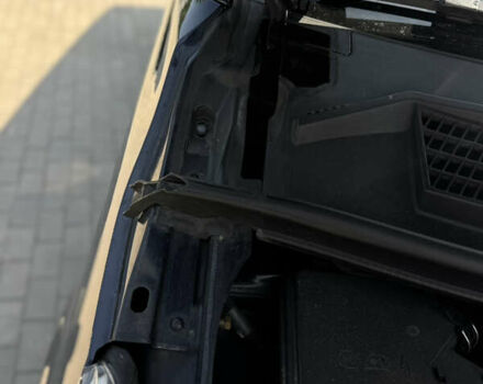 Синій Мерседес В-Клас, об'ємом двигуна 2.2 л та пробігом 254 тис. км за 40999 $, фото 48 на Automoto.ua