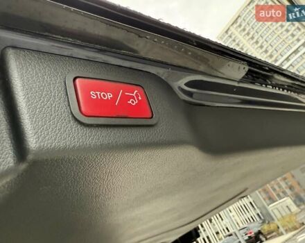 Синий Мерседес В-Класс, объемом двигателя 2.14 л и пробегом 121 тыс. км за 73222 $, фото 3 на Automoto.ua