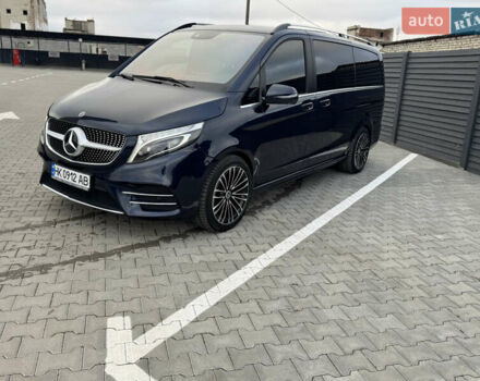 Синій Мерседес В-Клас, об'ємом двигуна 2.14 л та пробігом 97 тис. км за 69999 $, фото 17 на Automoto.ua