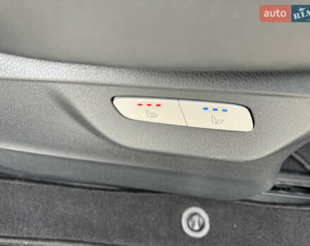 Синій Мерседес В-Клас, об'ємом двигуна 2.14 л та пробігом 97 тис. км за 69999 $, фото 62 на Automoto.ua