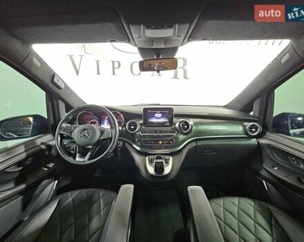 Синий Мерседес В-Класс, объемом двигателя 2 л и пробегом 13 тыс. км за 129999 $, фото 31 на Automoto.ua