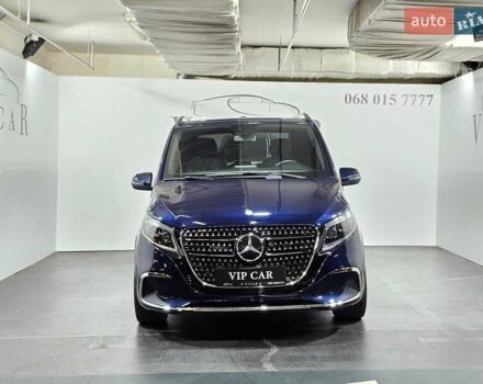 Синий Мерседес В-Класс, объемом двигателя 2 л и пробегом 13 тыс. км за 129999 $, фото 2 на Automoto.ua