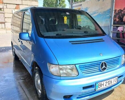 Синий Мерседес В-Класс, объемом двигателя 2.2 л и пробегом 293 тыс. км за 5300 $, фото 1 на Automoto.ua