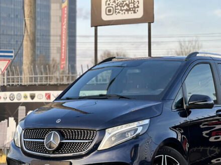 Мерседес В-Класс 2020 в Киеве на Automoto.ua Синий Мерседес В-Класс, объемом двигателя 2.14 л и пробегом 141 тыс. км за 72400 $, фото 1 на Automoto.ua