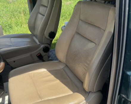 Зеленый Мерседес В-Класс, объемом двигателя 2.2 л и пробегом 350 тыс. км за 8800 $, фото 13 на Automoto.ua