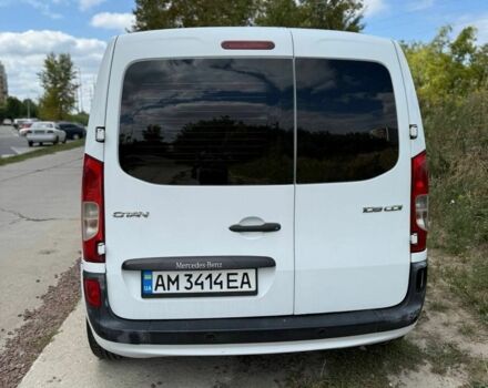 Белый Мерседес Ванео, объемом двигателя 0 л и пробегом 222 тыс. км за 5800 $, фото 1 на Automoto.ua