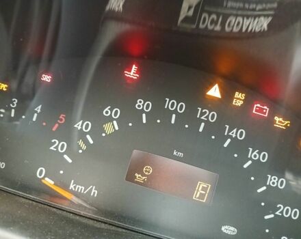 Черный Мерседес Ванео, объемом двигателя 1.7 л и пробегом 360 тыс. км за 3400 $, фото 3 на Automoto.ua