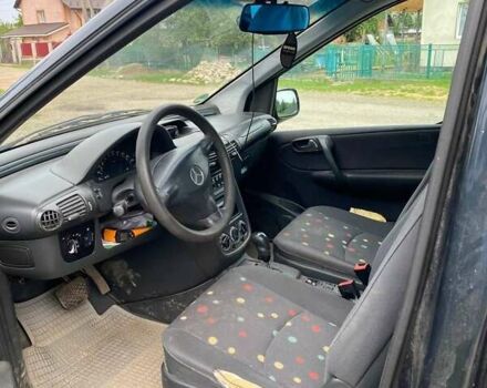 Черный Мерседес Ванео, объемом двигателя 1.9 л и пробегом 300 тыс. км за 2900 $, фото 9 на Automoto.ua