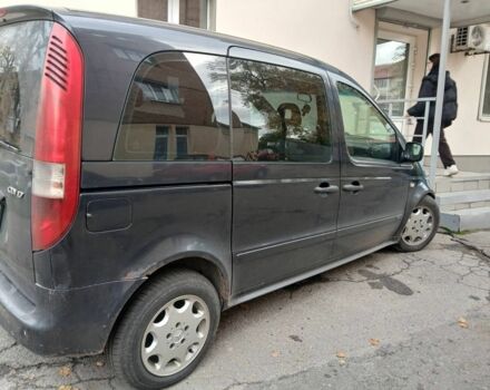 Черный Мерседес Ванео, объемом двигателя 1.7 л и пробегом 360 тыс. км за 3400 $, фото 1 на Automoto.ua