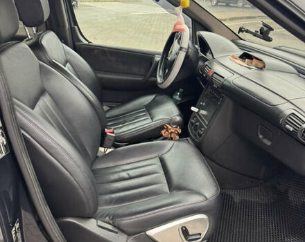 Черный Мерседес Ванео, объемом двигателя 1.69 л и пробегом 196 тыс. км за 4300 $, фото 9 на Automoto.ua