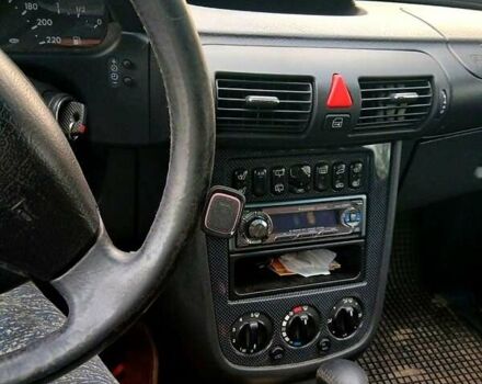 Мерседес Ванео 2003 в Чернигове на Automoto.ua Черный Мерседес Ванео, объемом двигателя 1.6 л и пробегом 300 тыс. км за 3500 $, фото 1 на Automoto.ua