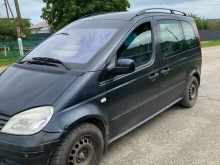 Чорний Мерседес Ванео, об'ємом двигуна 1.9 л та пробігом 300 тис. км за 2900 $, фото 1 на Automoto.ua