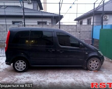 Чорний Мерседес Ванео, об'ємом двигуна 1.9 л та пробігом 140 тис. км за 2450 $, фото 1 на Automoto.ua