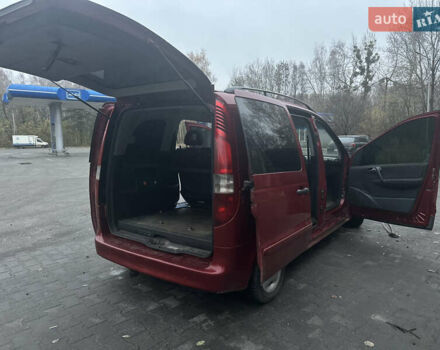 Красный Мерседес Ванео, объемом двигателя 1.7 л и пробегом 284 тыс. км за 4900 $, фото 10 на Automoto.ua