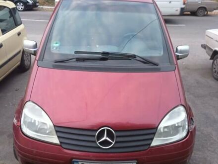 Красный Мерседес Ванео, объемом двигателя 1.6 л и пробегом 294 тыс. км за 2500 $, фото 1 на Automoto.ua