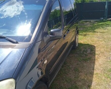 Серый Мерседес Ванео, объемом двигателя 1.6 л и пробегом 300 тыс. км за 3600 $, фото 1 на Automoto.ua