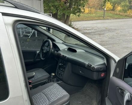 Мерседес Ванео 2004 в Харькове на Automoto.ua Серый Мерседес Ванео, объемом двигателя 1.7 л и пробегом 263 тыс. км за 2200 $, фото 6 на Automoto.ua