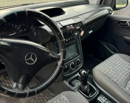 Сірий Мерседес Ванео, об'ємом двигуна 1.7 л та пробігом 350 тис. км за 5200 $, фото 9 на Automoto.ua