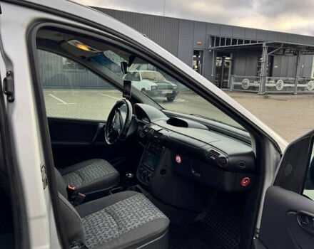 Сірий Мерседес Ванео, об'ємом двигуна 1.7 л та пробігом 350 тис. км за 5200 $, фото 11 на Automoto.ua