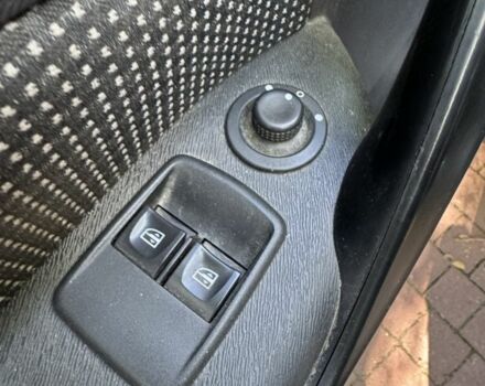 Серый Мерседес Ванео, объемом двигателя 1.5 л и пробегом 215 тыс. км за 11000 $, фото 21 на Automoto.ua