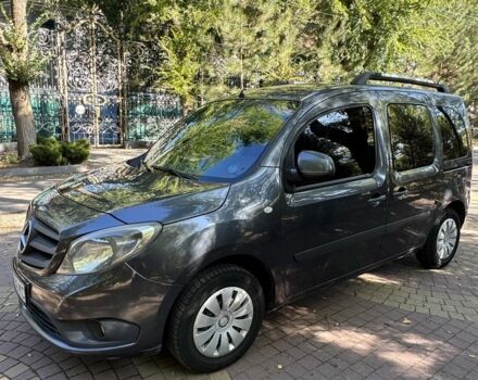 Серый Мерседес Ванео, объемом двигателя 1.5 л и пробегом 215 тыс. км за 11000 $, фото 4 на Automoto.ua