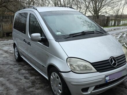 Сірий Мерседес Ванео, об'ємом двигуна 1 л та пробігом 200 тис. км за 1182 $, фото 1 на Automoto.ua