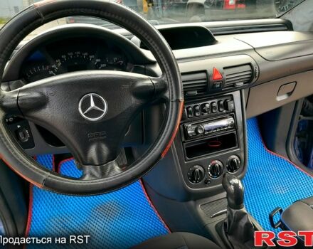 Синій Мерседес Ванео, об'ємом двигуна 1.6 л та пробігом 272 тис. км за 3999 $, фото 5 на Automoto.ua