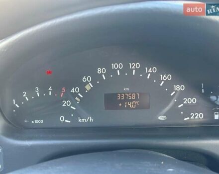 Синій Мерседес Ванео, об'ємом двигуна 1.7 л та пробігом 337 тис. км за 2000 $, фото 5 на Automoto.ua