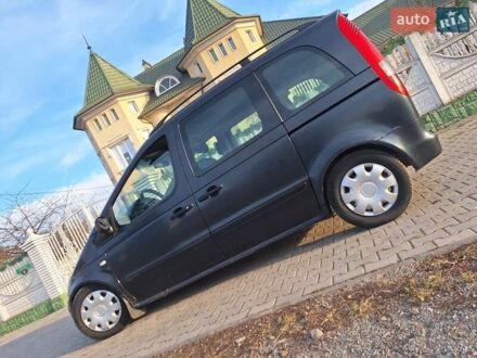 Мерседес Ванео 2002 в Черновцах на Automoto.ua Синий Мерседес Ванео, объемом двигателя 1.7 л и пробегом 275 тыс. км за 2500 $, фото 1 на Automoto.ua