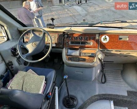 Белый Мерседес Варио, объемом двигателя 4.25 л и пробегом 950 тыс. км за 44000 $, фото 5 на Automoto.ua