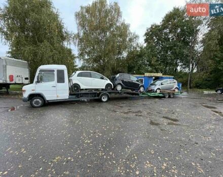 Белый Мерседес Варио, объемом двигателя 2.87 л и пробегом 1000 тыс. км за 12500 $, фото 2 на Automoto.ua