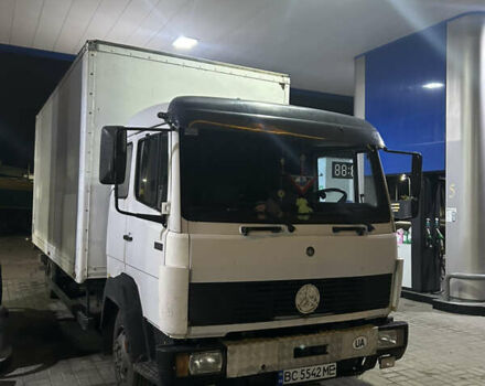 Білий Мерседес Варіо, об'ємом двигуна 4 л та пробігом 5 тис. км за 7500 $, фото 6 на Automoto.ua