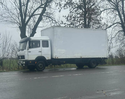 Білий Мерседес Варіо, об'ємом двигуна 4 л та пробігом 5 тис. км за 7500 $, фото 5 на Automoto.ua