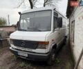 Белый Мерседес Варио, объемом двигателя 2.9 л и пробегом 400 тыс. км за 7500 $, фото 3 на Automoto.ua